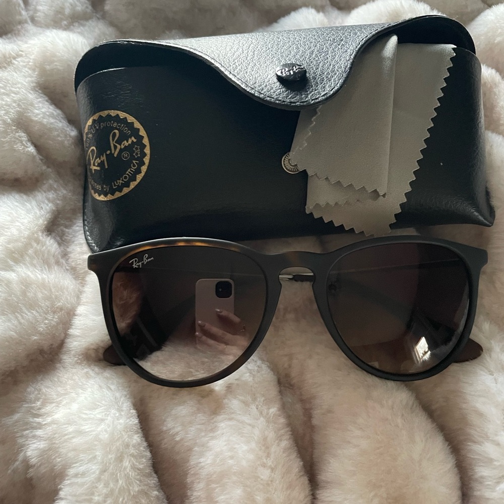 Ray-Ban Sunglasses